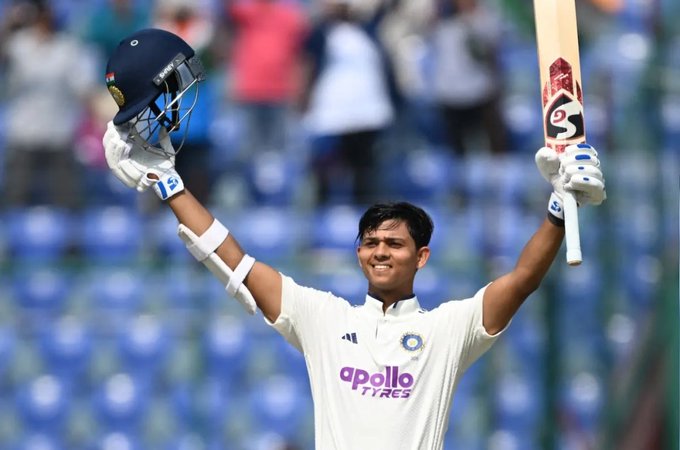 IND vs WI: यशस्वी जायसवाल दोहरे शतक से चूके, लेकिन टेस्ट में बना गए वर्ल्ड रिकॉर्ड, ऐसा करने वाले दुनिया के पहले बल्लेबाज