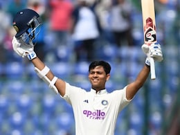 "I Am A Grandfather": Sunil Gavaskar's Epic Remark On Yashasvi Jaiswal After 175 vs West Indies