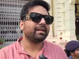 आरजेडी विधायक चेतन आनंद का विधानसभा से इस्तीफा, जेडीयू से लड़ सकते हैं चुनाव आरजेडी विधायक चेतन आनंद का विधानसभा से इस्तीफा, जेडीयू से लड़ सकते हैं चुनाव