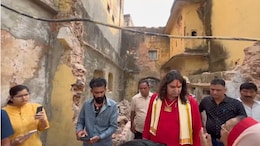 100 साल पुराने शीतला माता मंदिर तोड़े जाने पर हंगामा, विधायक बालमुकुन्दाचार्य ने लिया सख्त एक्शन