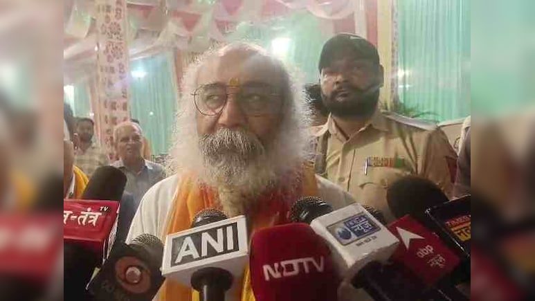 तेजस्वी यादव CM बने तो बिहार में शरिया लागू कर देंगे, आचार्य प्रमोद कृष्णम ने साधा निशाना तेजस्वी यादव CM बने तो बिहार में शरिया लागू कर देंगे, आचार्य प्रमोद कृष्णम ने साधा निशाना