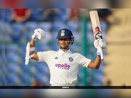 IND vs WI: जायसवाल ने जड़ा 7वां शतक, क्रिकेट जगत नहीं भूल पाएगा ये 7 बड़े रिकॉर्ड IND vs WI: जायसवाल ने जड़ा 7वां शतक, क्रिकेट जगत नहीं भूल पाएगा ये 7 बड़े रिकॉर्ड