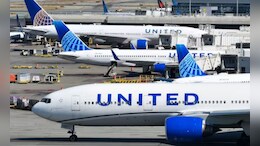 United Airlines Plane Clips Tail Of Another Aircraft In Chicago