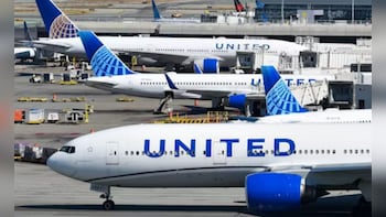 United Airlines Cuts 2026 Forecast, Trims Flight Capacity As Jet Fuel Prices Bite Sector