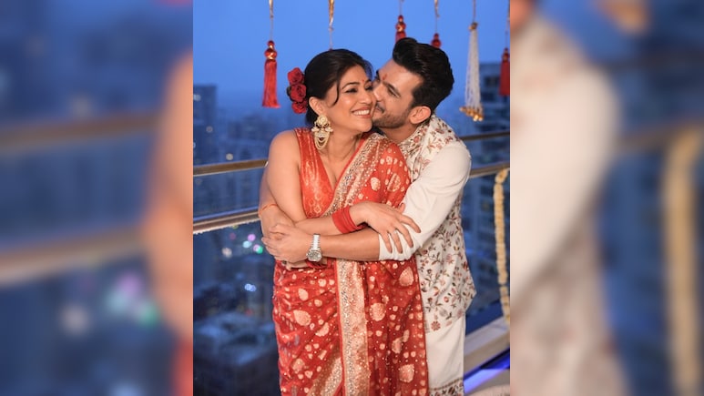 पति के बिना करवाचौथ मनाएगी इस एक्टर की बीवी, बोलीं- हम एक-दूसरे को देख नहीं सकते...