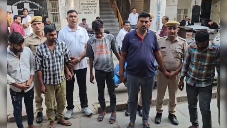 Ajmer News: दोस्त ने रची साजिश, फर्जी जन्मदिन पार्टी में बुलाकर लेखराज का अपहरण कर हत्या की Ajmer News: दोस्त ने रची साजिश, फर्जी जन्मदिन पार्टी में बुलाकर लेखराज का अपहरण कर हत्या की