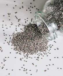 7 Benefits Of Drinking Chia Seeds With Lemon Water On Empty Stomach