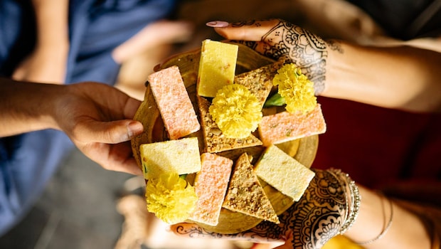 Top 11 Noida Restaurants For Hassle-Free Diwali Party Food Delivery