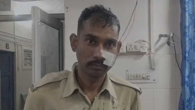 सादड़ा हादसे के बाद उग्र हुए हालात, ग्रामीणों के पथराव पर पुलिस की हवाई फायरिंग, तीन जवान घायल