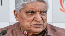 तालिबान के विदेश मंत्री का जोर-शोर से स्वागत देख भड़के जावेद अख्तर, बोले- मेरा सिर शर्म से झुक जाता...