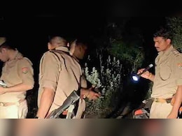 कौन था बरेली एनकाउंटर में ढेर शैतान इफ्तेखार... 7 जिलों में था आतंक, हत्या-डकैती समेत 19 मुकदमे कौन था बरेली एनकाउंटर में ढेर शैतान इफ्तेखार... 7 जिलों में था आतंक, हत्या-डकैती समेत 19 मुकदमे