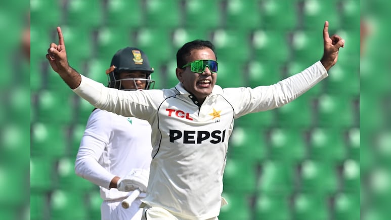 PAK vs BAN 1st Test: पाकिस्तानी स्पिनर ने तोड़ा 130 साल पुराना रिकॉर्ड, रिटायरमेंट की उम्र में बनाया अनोखा वर्ल्ड रिकॉर्ड