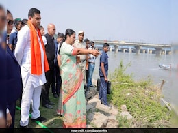 "Earlier, Even Mosquitoes Couldn't Thrive": Rekha Gupta Praises Yamuna Revival Ahead Of Chhath "Earlier, Even Mosquitoes Couldn't Thrive": Rekha Gupta Praises Yamuna Revival Ahead Of Chhath