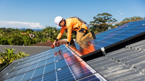 बैंक अकाउंट में कब आता है Solar Panel सब्सिडी का पैसा? कैसे ट्रैक करें स्टेटस