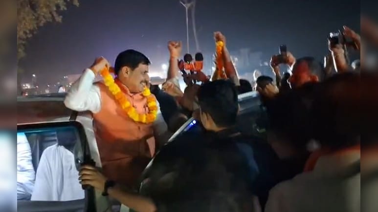 नहीं उड़ा हेलीकॉप्टर तो सड़क मार्ग से निकले मुख्यमंत्री, सिहावल विधायक की पत्नी के निधन पर गए थे देवसर