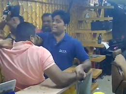 MNS Workers Beat Salon Owner For Allegedly Abusing Woman Staffer MNS Workers Beat Salon Owner For Allegedly Abusing Woman Staffer