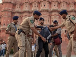 Rajasthan: जयपुर पुलिस के 'ऑपरेशन शिकंजा' में फंसे 66 अपराधी, 4 दिनों में अपराधियों के मंसूबों पर लगी करारी चोट