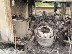 How 234 Smartphones Inside Kurnool Bus Intensified Deadly Fire
