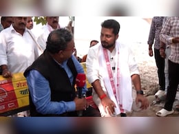 डेढ़ करोड़ की नौकरी छोड़ बिहार में लड़ रहे चुनाव, शशांत शेखर क्या पार लगा पाएंगे कांग्रेस की नैया? डेढ़ करोड़ की नौकरी छोड़ बिहार में लड़ रहे चुनाव, शशांत शेखर क्या पार लगा पाएंगे कांग्रेस की नैया?