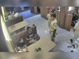 "<i>Behen Hai Meri</i>": Siblings Claim Cops Harassed Them At Bihar Eatery "<i>Behen Hai Meri</i>": Siblings Claim Cops Harassed Them At Bihar Eatery