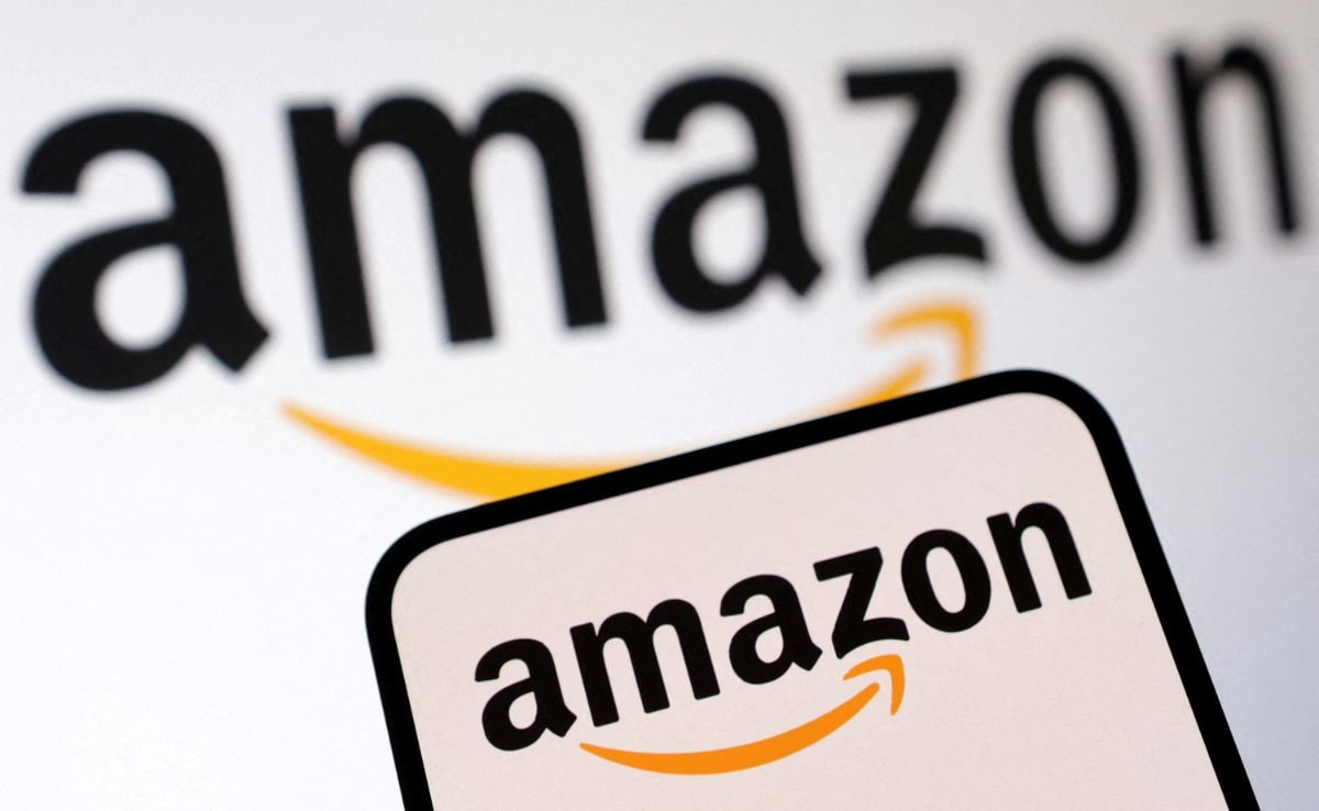 Will AI Usage In Warehouses Cost Human Jobs? What Amazon Said
