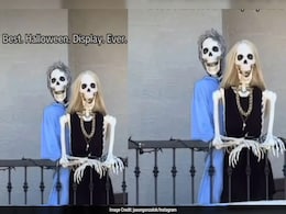 Internet Revives Coldplay Kiss Cam Moment With Spooky Skeleton Twist This Halloween Internet Revives Coldplay Kiss Cam Moment With Spooky Skeleton Twist This Halloween