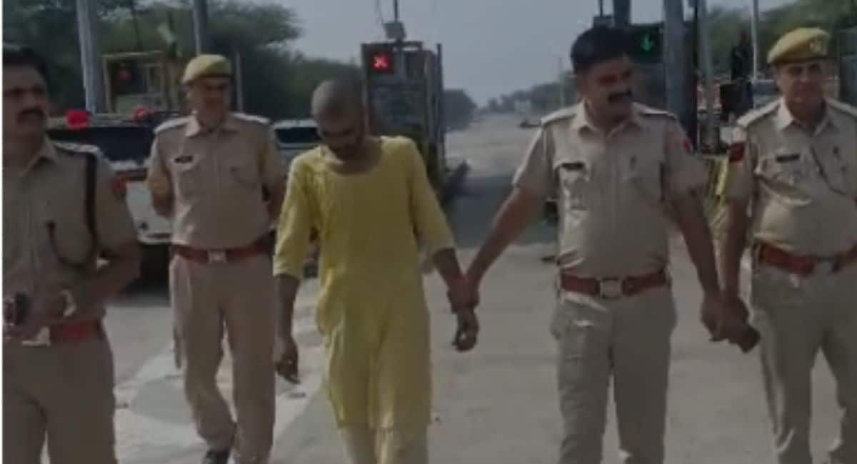 पुलिस ने आरोपी रावण को गिरफ्तार कर लिया.  पुलिस ने आरोपी रावण को गिरफ्तार कर लिया.