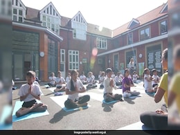 UK's First State-Funded Hindu School Receives 'Outstanding' Rating: "Relentlessly Ambitious" UK's First State-Funded Hindu School Receives 'Outstanding' Rating: "Relentlessly Ambitious"