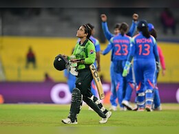 INDW vs PAKW: बहुत उछल रही थी पाकिस्तानी बल्लेबाज, अब आईसीसी ने दी ये सजा INDW vs PAKW: बहुत उछल रही थी पाकिस्तानी बल्लेबाज, अब आईसीसी ने दी ये सजा