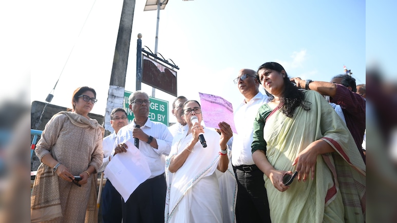 Mamata Banerjee's 'Courtesy' Visit To Injured MP, BJP's 'No Arrest' Question