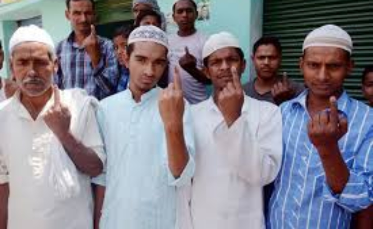 बिहार चुनाव 2025: इस बार मुसलमानों को टिकट देने में पिछड़ गई राजद, जानें किस दल ने दिए कितने टिकट