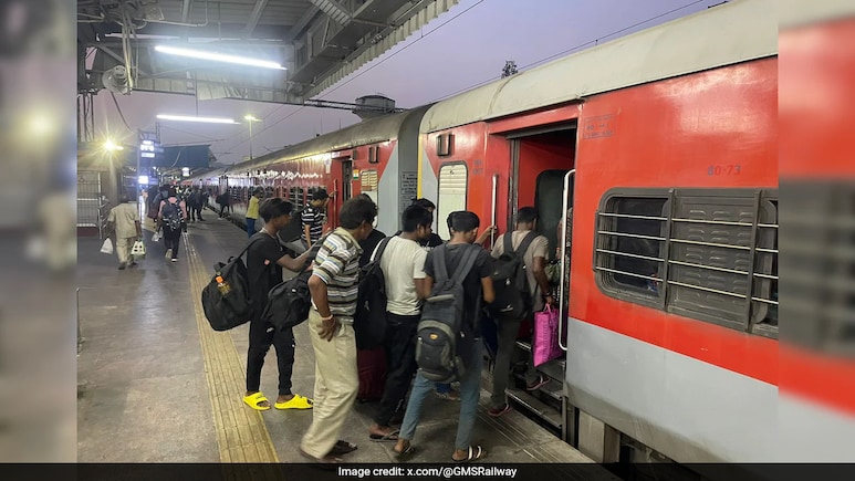 Railway Gears Up For Festive Rush, To Run 1,702 Special Trains On Diwali, Chhath Railway Gears Up For Festive Rush, To Run 1,702 Special Trains On Diwali, Chhath