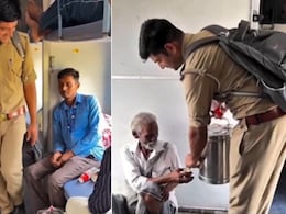 ट्रेन में बैठे-बैठे सो गया चायवाला, फिर पुलिसवाले ने किया ऐसा नेक काम, लोग बोले- इंसानियत अभी भी जिंदा है ट्रेन में बैठे-बैठे सो गया चायवाला, फिर पुलिसवाले ने किया ऐसा नेक काम, लोग बोले- इंसानियत अभी भी जिंदा है