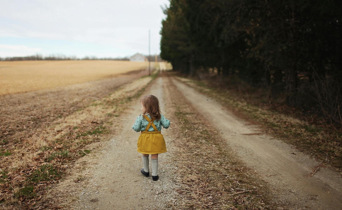Mother Confused After Girl, 8, Receives Letter From 'God' In England: 'Who Replied?'