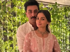 Inside Alia Bhatt And Ranbir Kapoor's Last Diwali Celebrations At Vastu. Ayan Mukerji And Shaheen Bhatt Are There Too