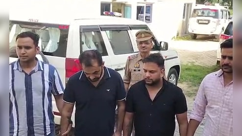 संभल में लोन माफी के नाम पर भोले-भाले लोगों फंसाने वाले गिरोह का भंडाफोड़, पुलिस ने दो को किया गिरफ्तार