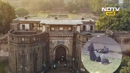 Pune News 'काका, मला वाचवा'ची आरोळी घुमणाऱ्या शनिवारवाड्यावर धार्मिक वाद! काय आहे पेशव्यांच्या वाड्याचा इतिहास