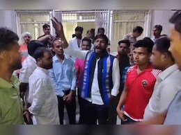 दलित पेशाब कांड: भीम आर्मी का आपत्तिजनक वीडियो वायरल, पुलिस-प्रशासन अलर्ट मोड पर  दलित पेशाब कांड: भीम आर्मी का आपत्तिजनक वीडियो वायरल, पुलिस-प्रशासन अलर्ट मोड पर