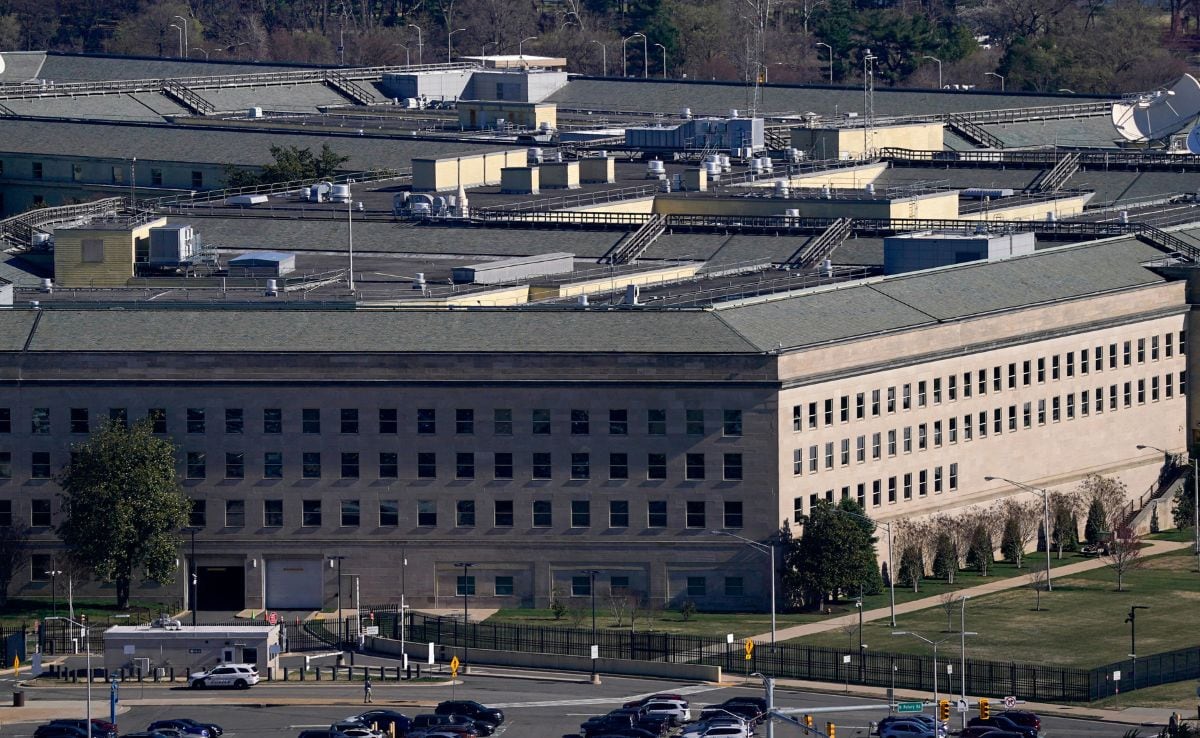 Major International News Outlets Refuse To Sign New Pentagon Media Rules