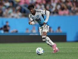 Wilfried Zaha Scores Charlotte Beat 9-Man DC United 1-0 To Secure Home Playoff Match