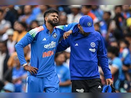 Shreyas Iyer: क्या अफ्रीका के साथ खेले जाने वाले सीरीज से बाहर हो गए श्रेयस अय्यर? हेल्थ पर आया बड़ा अपडेट Shreyas Iyer: क्या अफ्रीका के साथ खेले जाने वाले सीरीज से बाहर हो गए श्रेयस अय्यर? हेल्थ पर आया बड़ा अपडेट