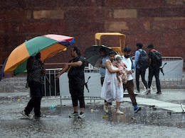 Delhi Rain: अक्टूबर में भी आफत! दिल्ली-NCR से यूपी तक... अभी कितना रुलाएगी बरसात Delhi Rain: अक्टूबर में भी आफत! दिल्ली-NCR से यूपी तक... अभी कितना रुलाएगी बरसात
