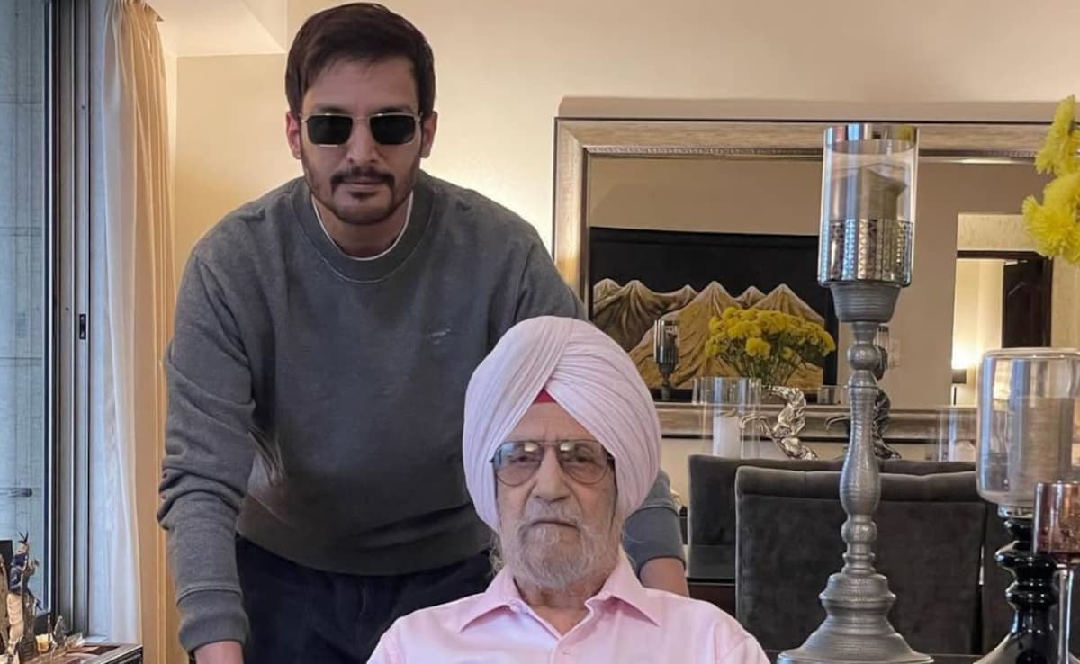 Jimmy Shergill's Father Satyajit Shergill Dies At 90