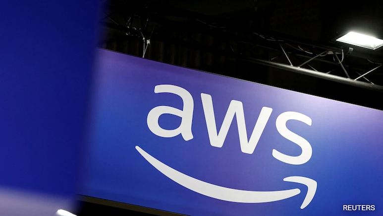 Many Websites, Apps Go Dark As Amazon's Cloud Unit Reports Global Outage Many Websites, Apps Go Dark As Amazon's Cloud Unit Reports Global Outage