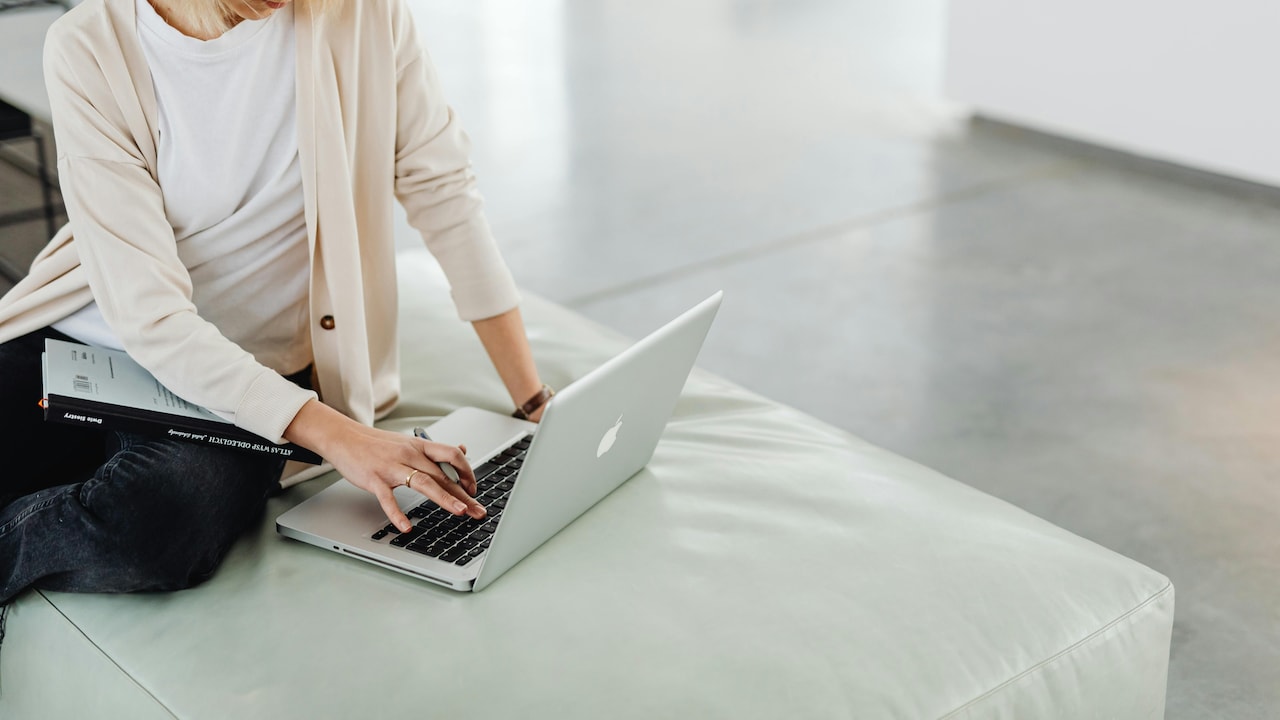 Always accessorie your outfits with a clear intention Always accessorie your outfits with a clear intention