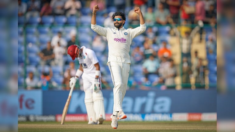 "गौतम गंभीर ने कहा..." रवींद्र जडेजा ने बल्लेबाजी बेहतर होने पर मैनेजमेंट के इस फैसले को दिया क्रेडिट "गौतम गंभीर ने कहा..." रवींद्र जडेजा ने बल्लेबाजी बेहतर होने पर मैनेजमेंट के इस फैसले को दिया क्रेडिट