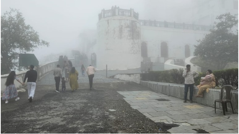 Rajasthan Weather: अगले 2 हफ्ते के भीतर छाएगा जबरदस्त कोहरा, कई जिलों में 5 डिग्री तक नीचे जाएगा पारा