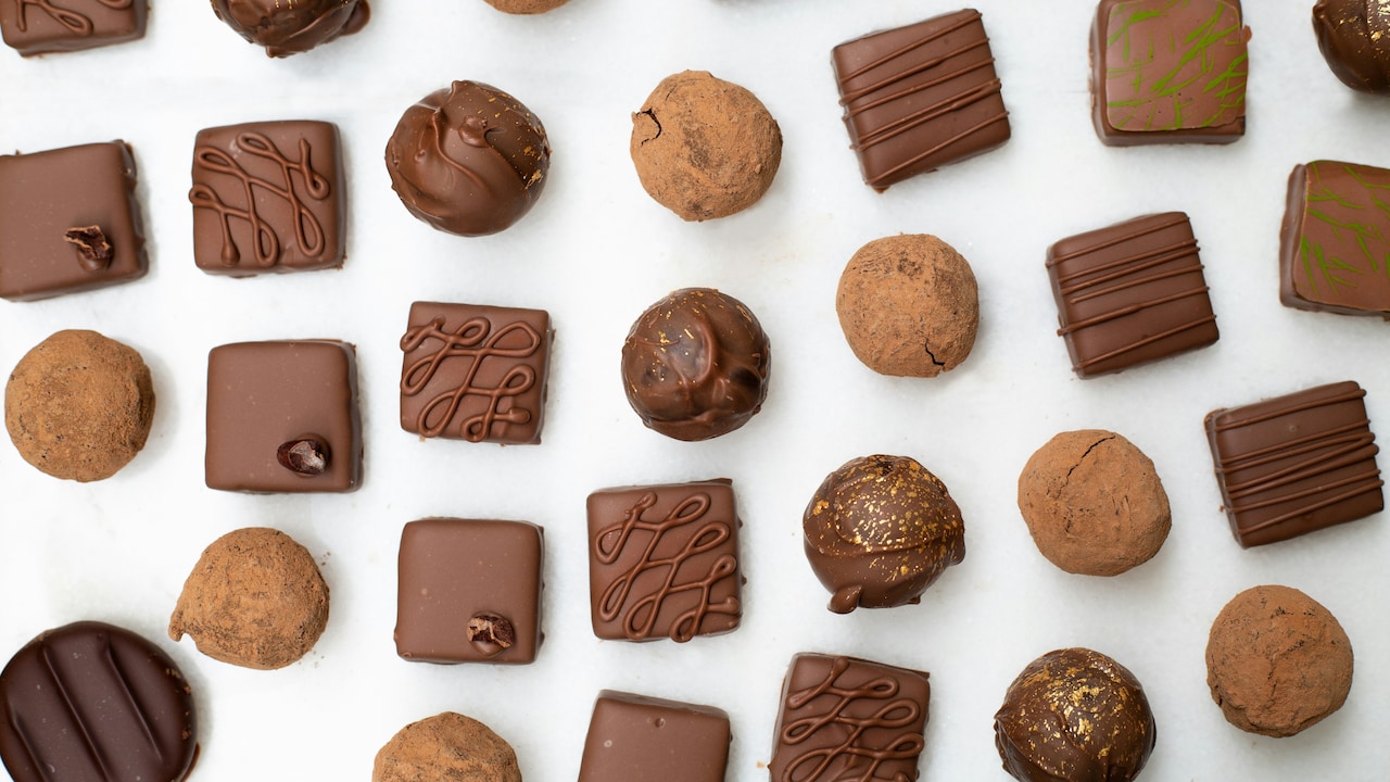 Top Hacks To Store Imported Chocolates in Humid Weather