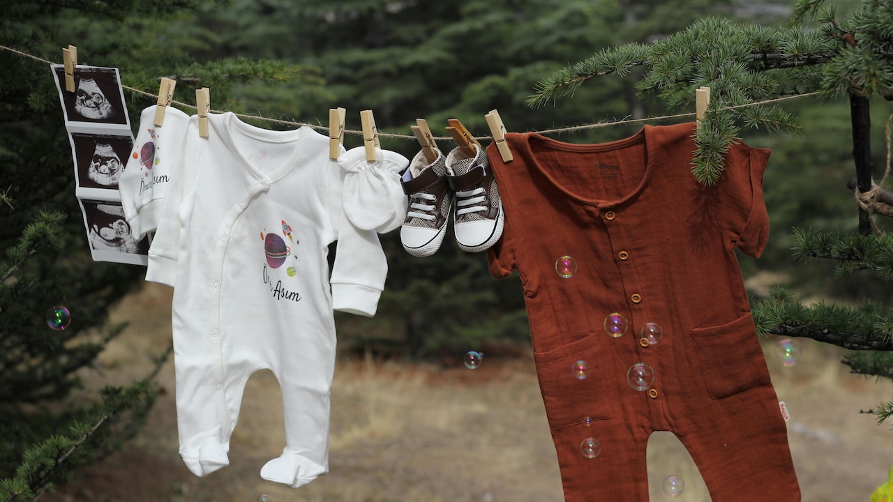 Kids' Bodysuit Buying Guide: Affordable, Comfortable And Trendy Outfits.