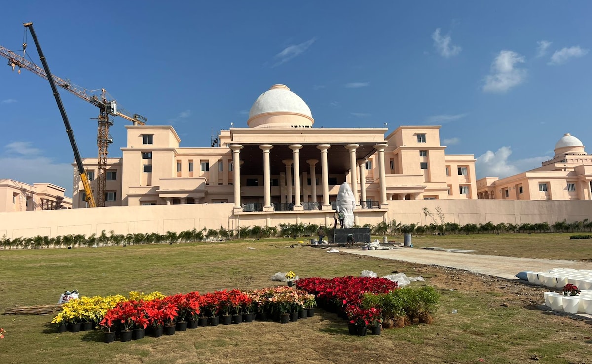Newly built Chhattisgarh Legislative Assembly Newly built Chhattisgarh Legislative Assembly